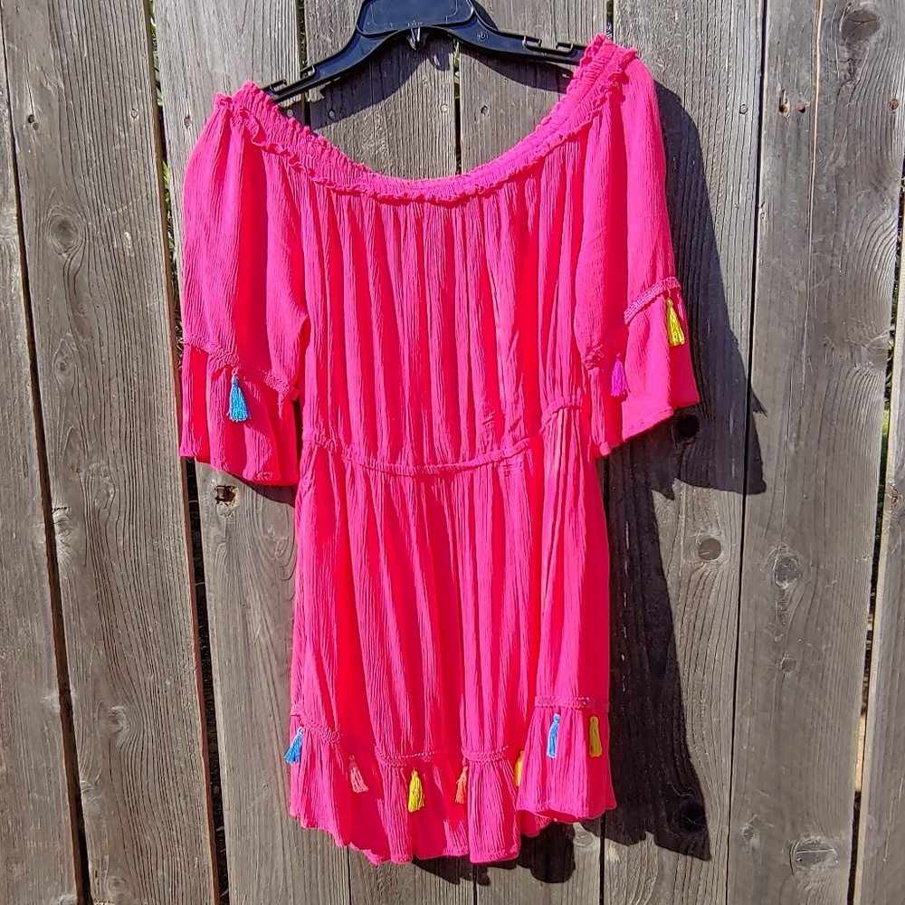 Off the shoulder pink Bono Style top